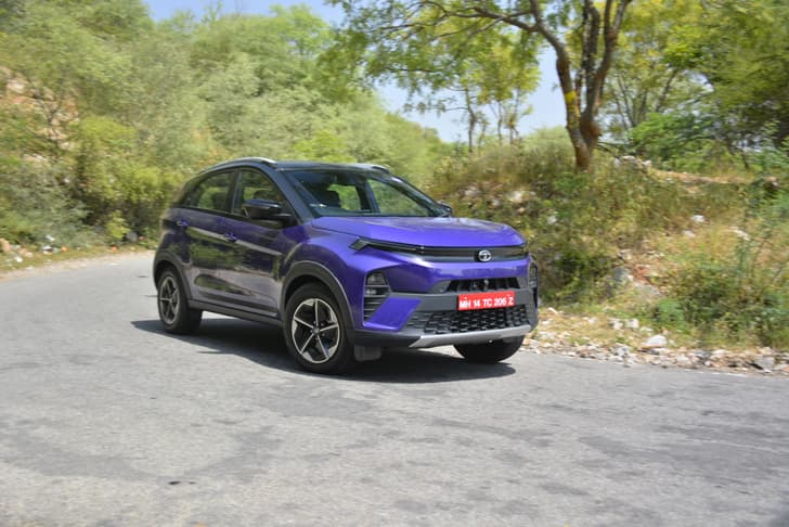 Tata Nexon Front Right Three Quarter