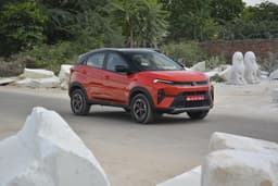 Tata Nexon Front Right Three Quarter