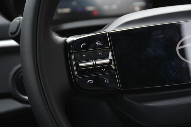 Steering Wheel Image - 10728