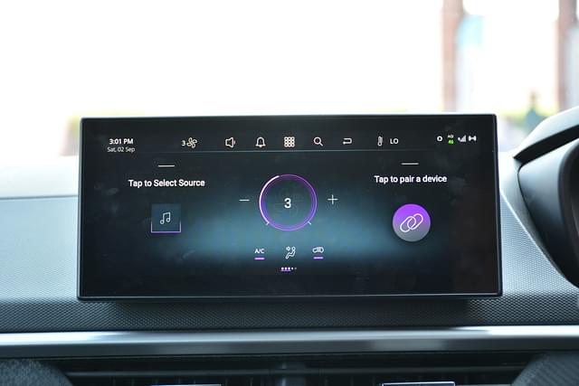 Infotainment System Image - 10752