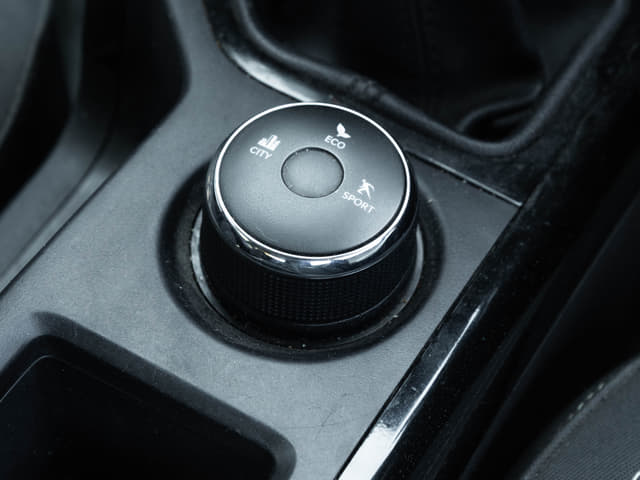 Console Storage Image - 32240