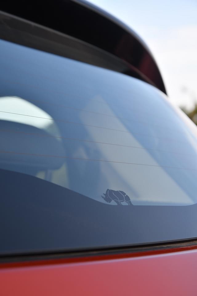 Rear View Image - 9750