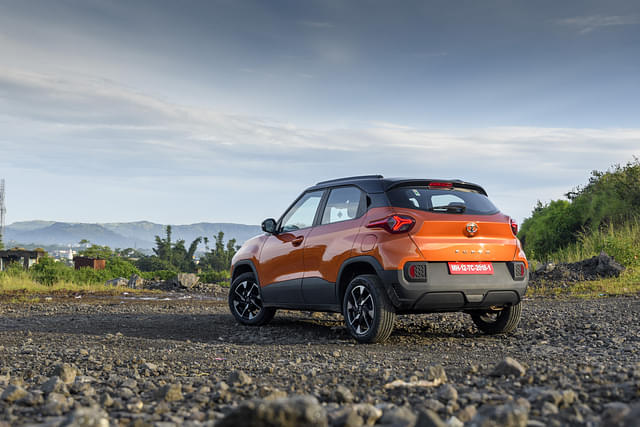 Rear View Image - 9842
