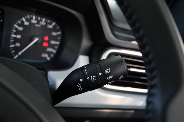 Instrument Cluster Image - 10303
