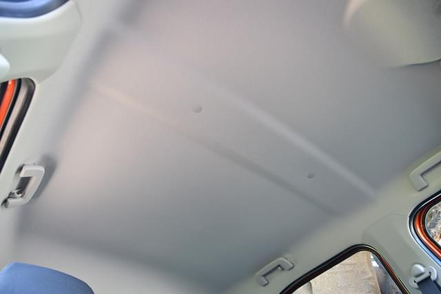 Roof Interior Image - 10570