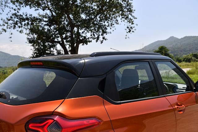Rear View Image - 10675