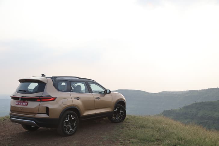 Tata Safari Rear View