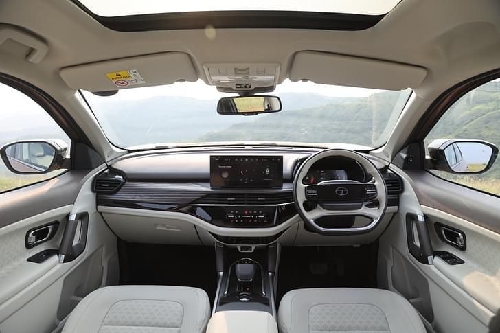 Tata Safari Dashboard