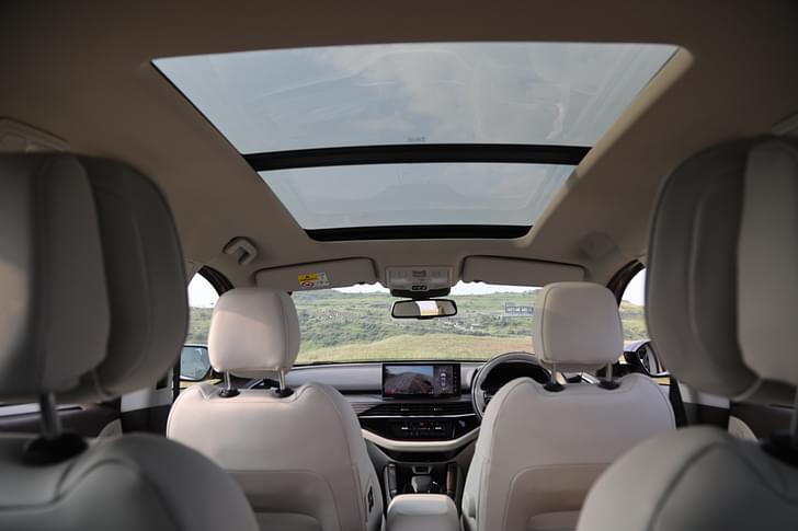 Tata Safari Dashboard