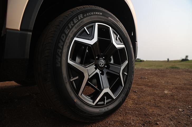Tata Safari Alloy Wheels True