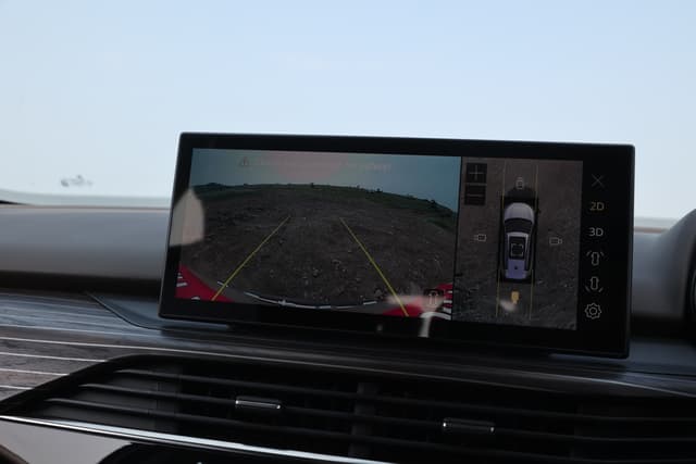 Infotainment System Image - 10289