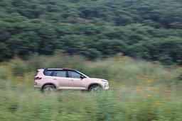 Tata Safari Color Beige