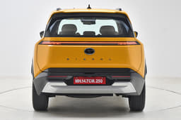 Tata Sierra Front Row Seats