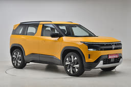 Tata Sierra Front Right Three Quarter