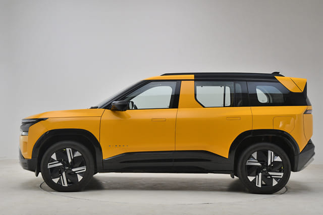 Front Right Three Quarter