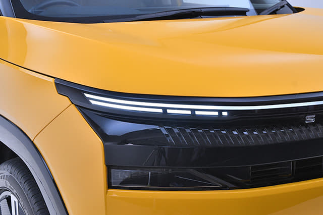 Headlight Image - 32789