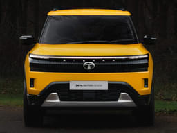 Tata Sierra Front View