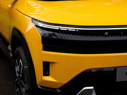 Tata Sierra Headlight