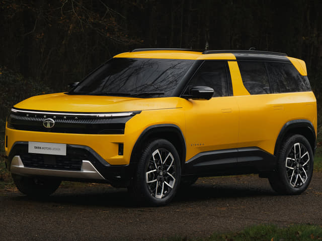 Front Right Three Quarter Image - 29641