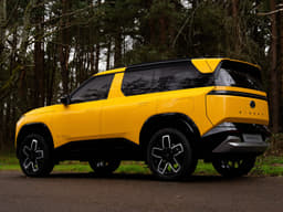 Tata Sierra Front Right Three Quarter
