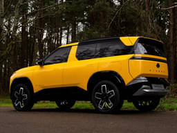 Tata Sierra Front Right Three Quarter