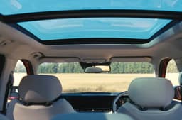 Tata Sierra Front Row Seats