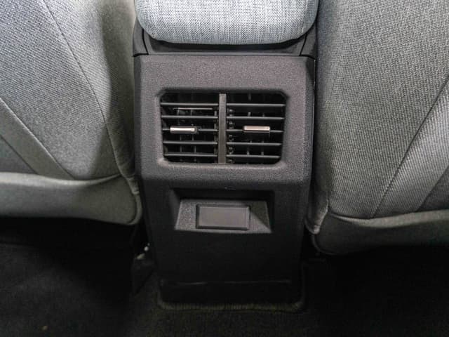 Second Row Seats Image - 37087