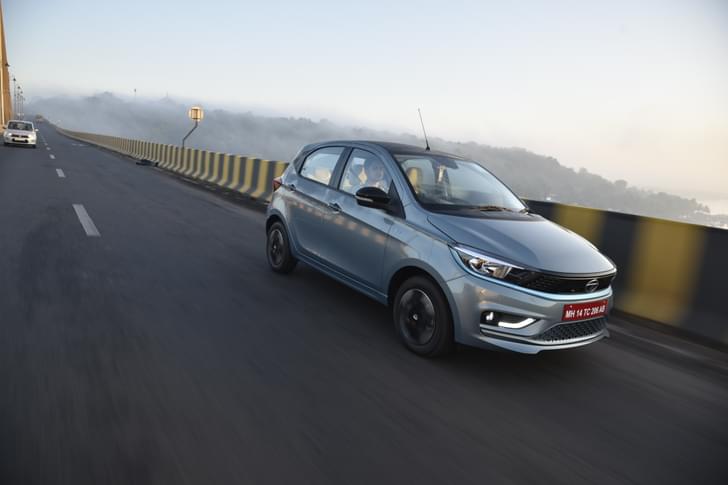 Front Right Three Quarter