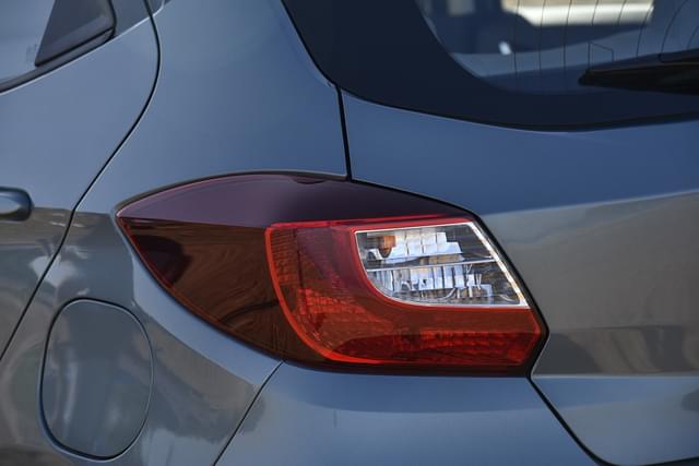 Rear View Image - 1482