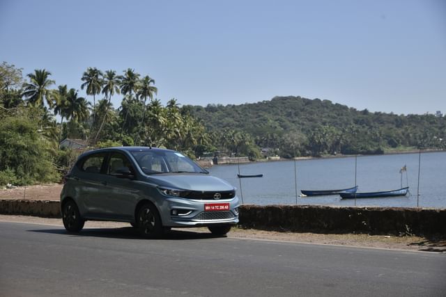 Front Left Three Quarter