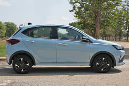 Tata Tiago Front Row Seats