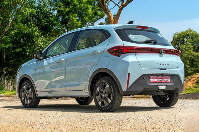 Rear View Image - 36801