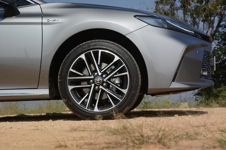 Toyota Camry Alloy Wheels