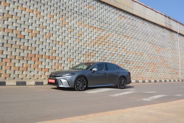 Front Left Three Quarter