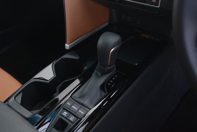 Cup Holders Image - 7487