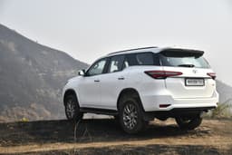 Toyota Fortuner Rear View