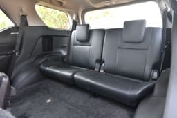Toyota Fortuner Second Row Seats
