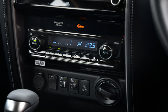 Ac Vents Front Image - 15856
