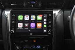 Toyota Fortuner Dashboard