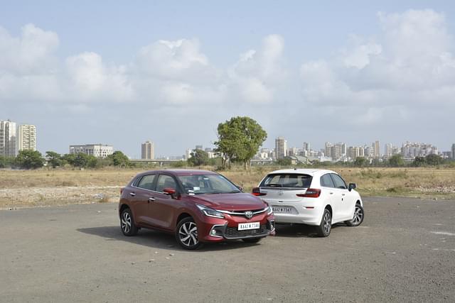 Rear View Image - 7764