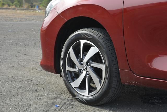 Alloy Wheels True Image - 7821
