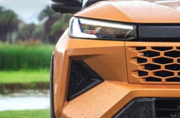 Toyota Hilux Body Colored Bumpers Toyota Hilux Body Colored Bumpers