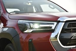 Toyota Hilux Front View