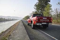 Toyota Hilux Front Right Three Quarter