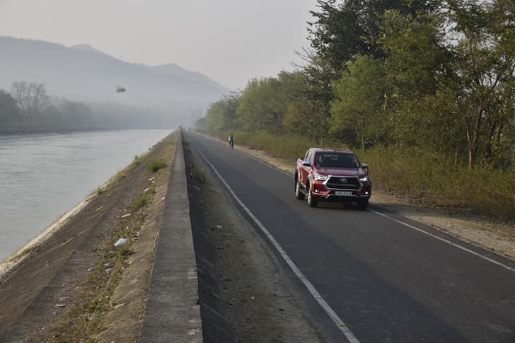 Toyota Hilux Front Right Three Quarter