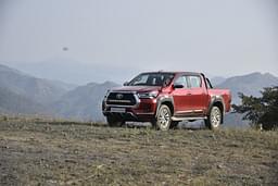 Toyota Hilux Front Right Three Quarter