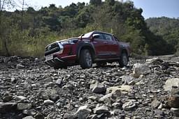 Toyota Hilux Front Left Three Quarter
