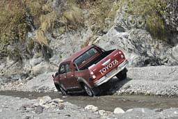 Toyota Hilux Alloy Wheels