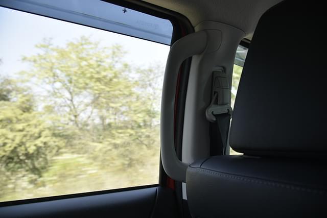 Leather Seats Image - 13065