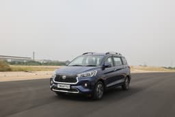 Toyota Rumion Front Right Three Quarter